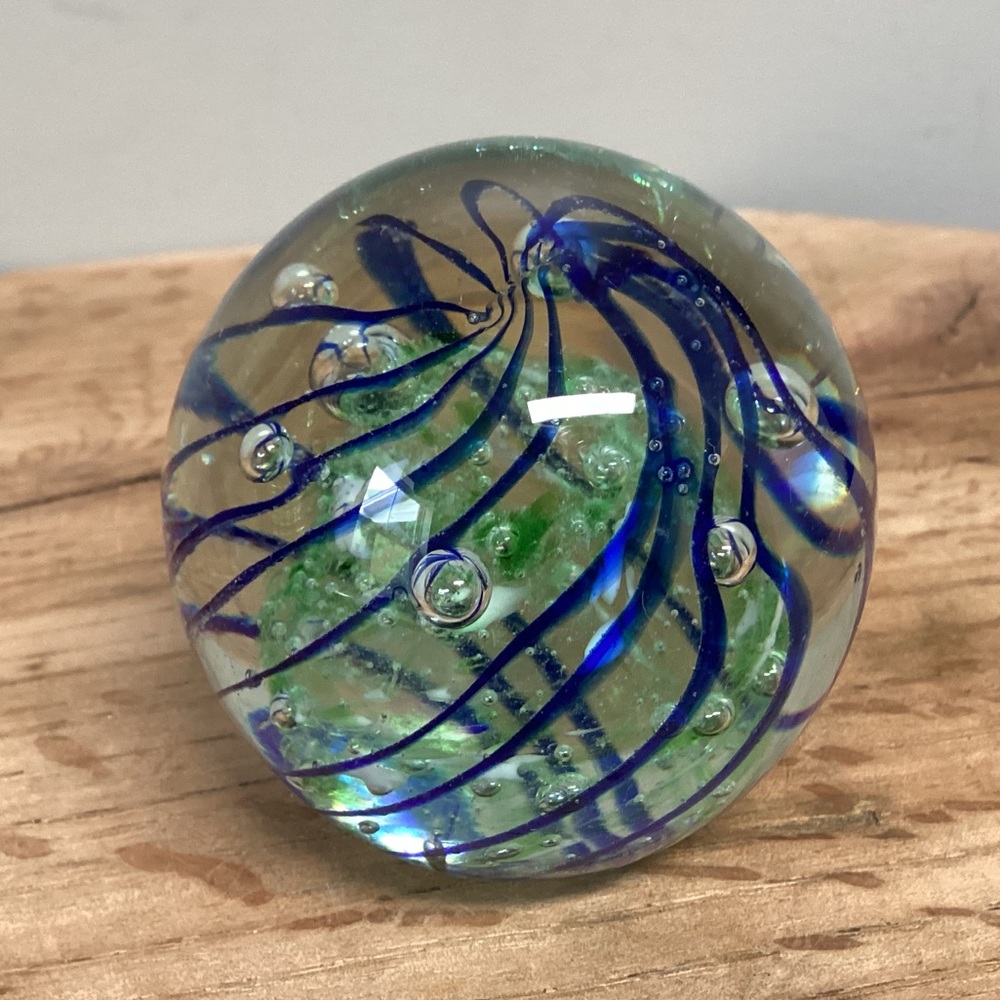 🔵 Beautiful Hand-Blown Glass Paperweight - Desk Top Decor - Book End - More